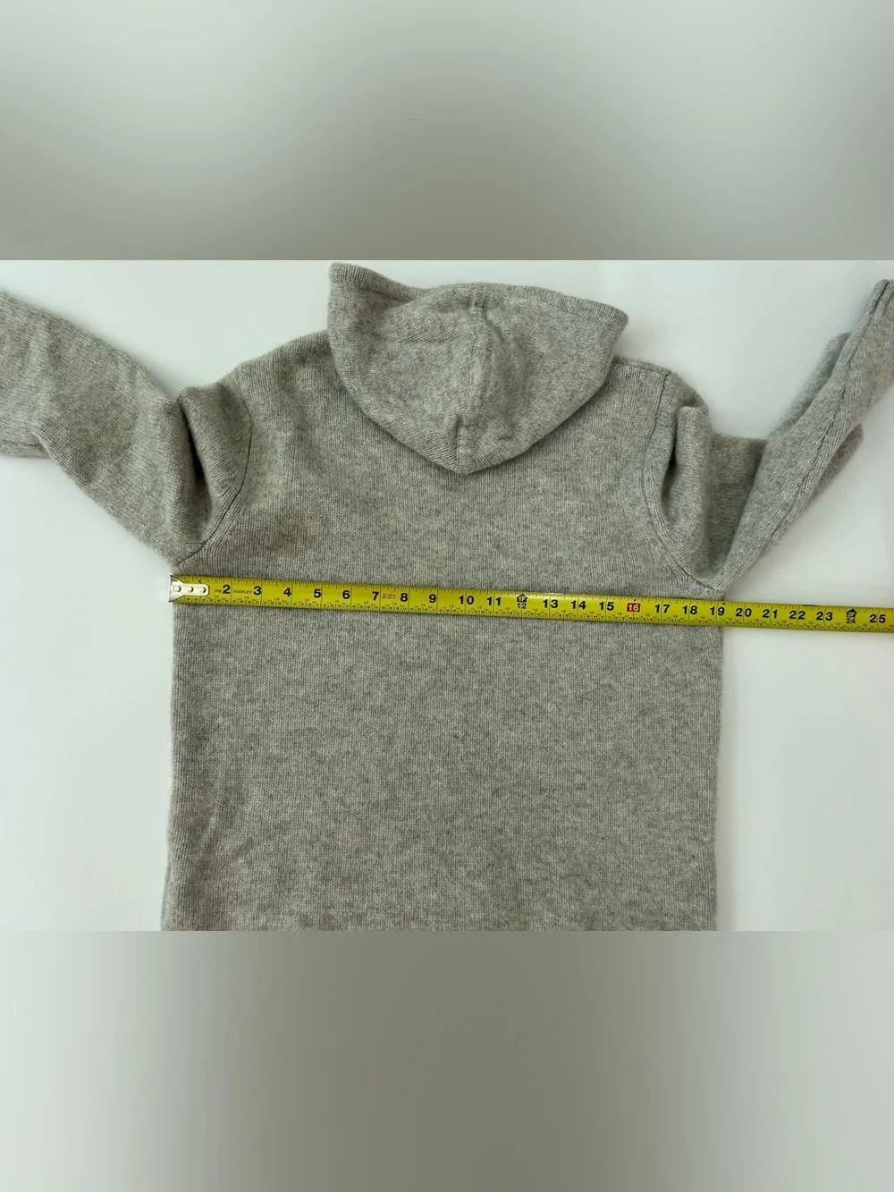 Candy & Caviar 100% Cashmere The Roll Hem Pullover Hoodie Men’s Medium $298 Luxe